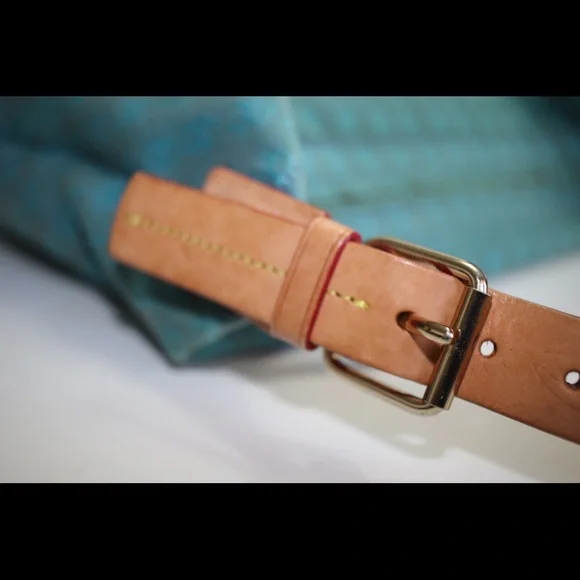 Dooney & Bourke canvas Purse - Picture 3 of 8